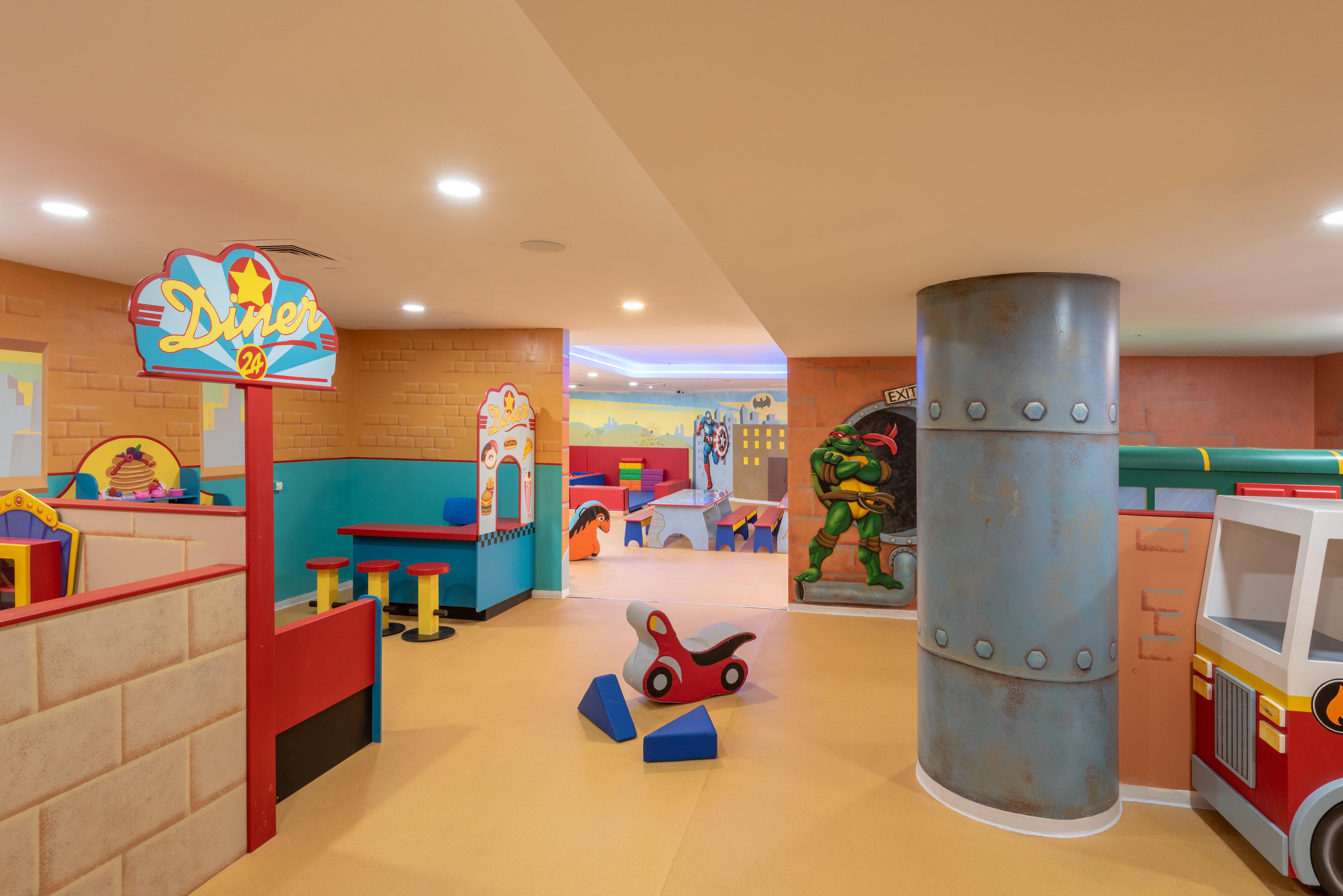 U Magic Palace Eilat Ngoại thất bức ảnh The Children's Hospital of Philadelphia