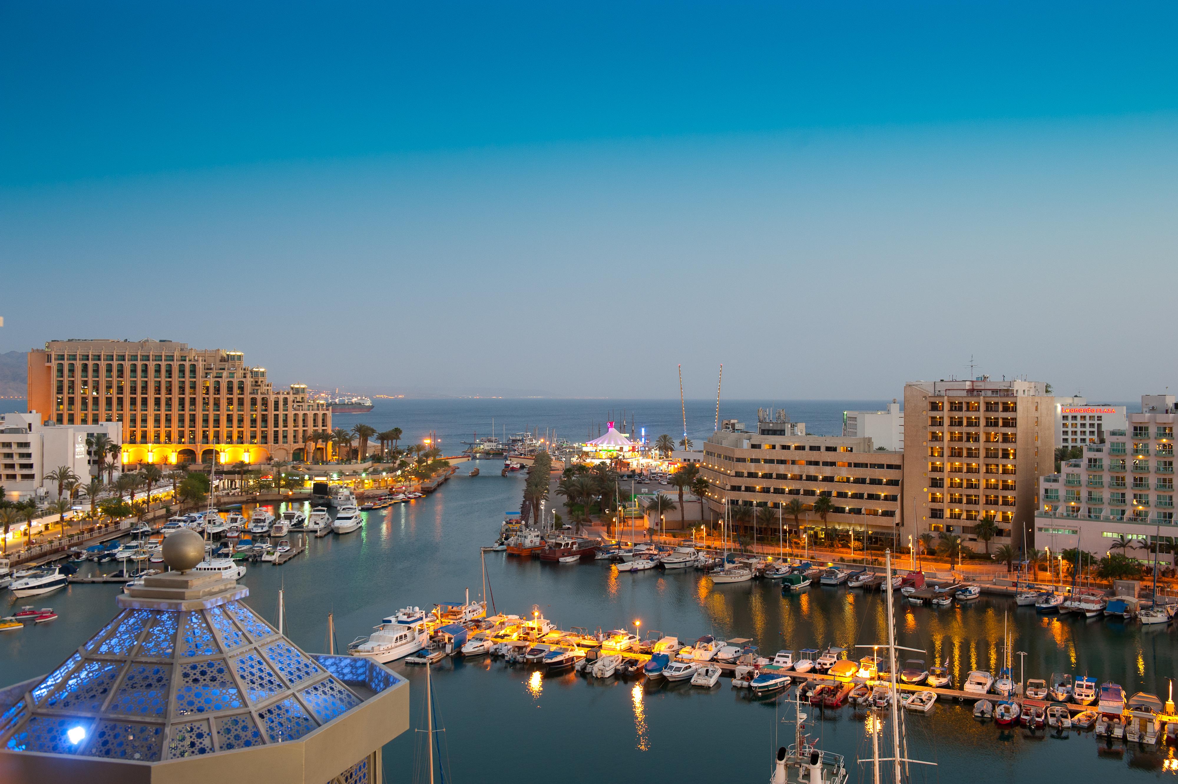 U Magic Palace Eilat Ngoại thất bức ảnh Limassol Marina